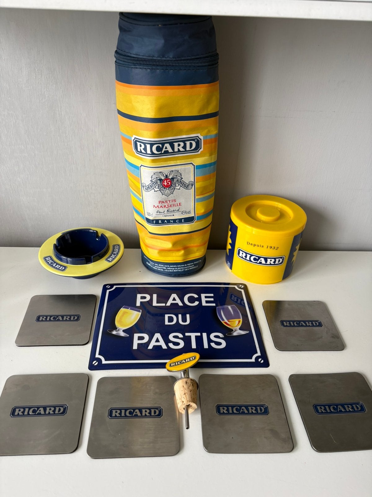 Articles RICARD, Enlèvement ou Envoi, Comme neuf