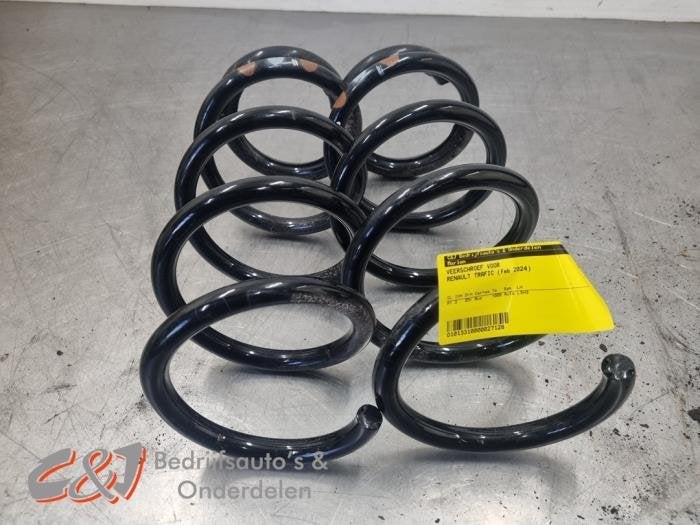 Ressort de suspension avant d'un Renault Trafic, Autos : Pièces & Accessoires, Suspension & Châssis, Utilisé, 3 mois de garantie