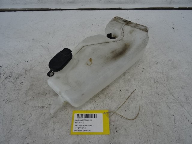 LAVE-GLACE RESERVOIR AVANT Dacia Duster (HS), Dacia, Renault Deutschland AG, Utilisé, Peter-Huppertz-Straße 5
51063  Köln, DE