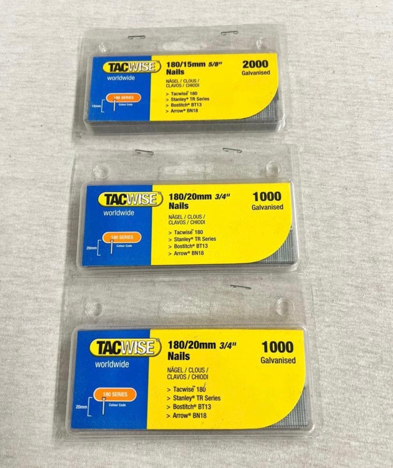 TACWISE 1509 + 1510 totaal 4000 nails spijkers 15mm + 20mm, Ophalen of Verzenden, Zo goed als nieuw