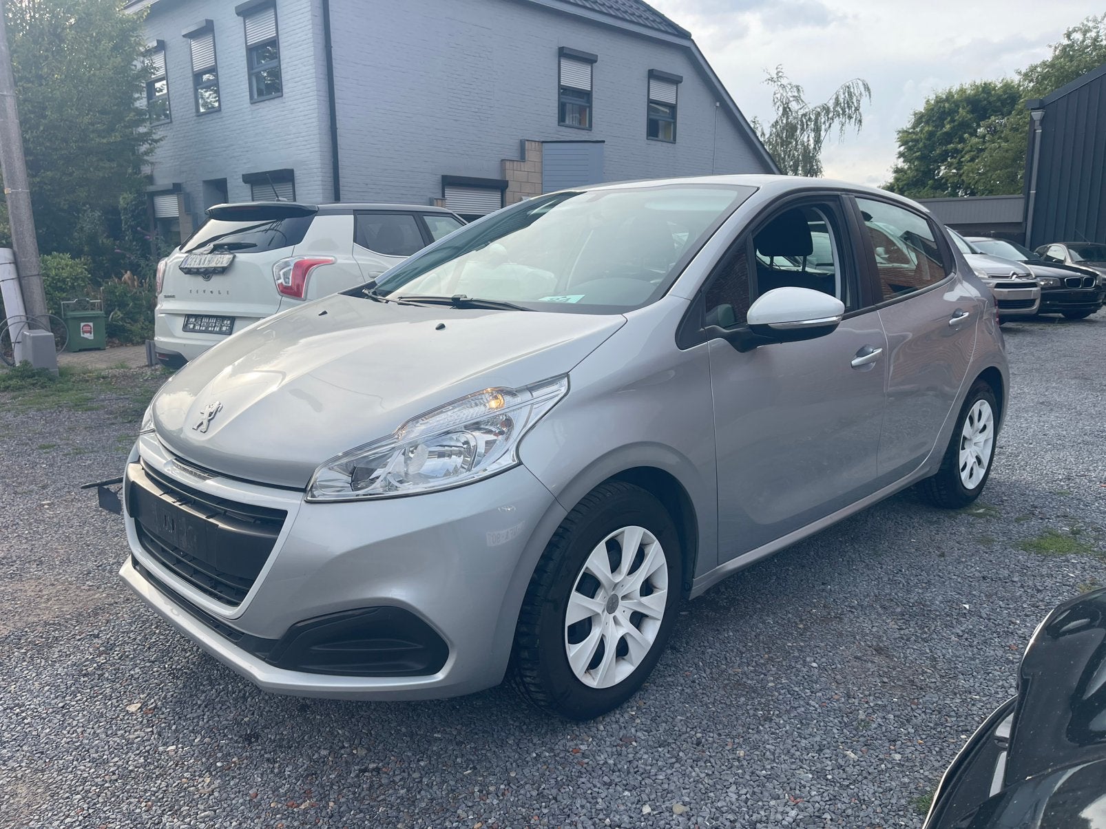 Peugeot 1.2i Benzine,Airco,Cruise control,Boite defect!..., Euro 6, 5 deurs, Particulier, 3 cilinders
