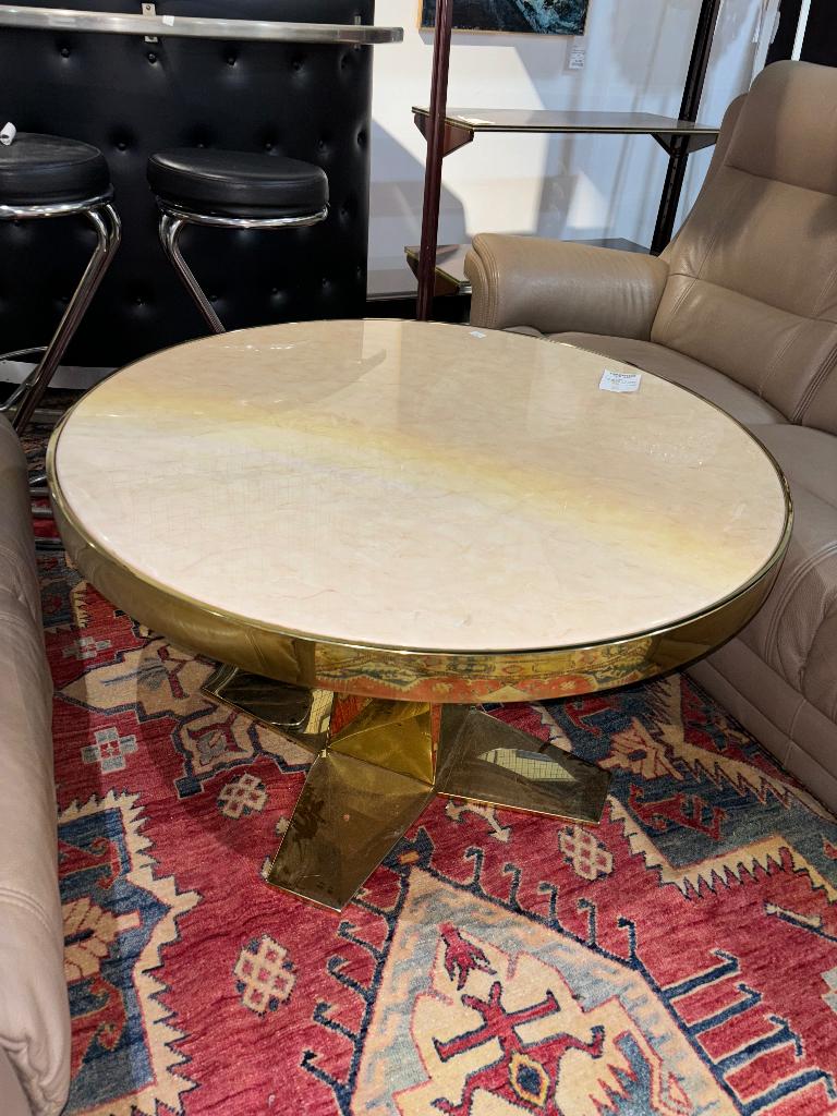 Table rond laiton marbre grand modèle, Enlèvement ou Envoi