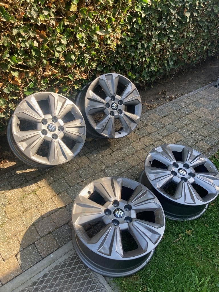 VELGEN SUZUKI NIEUW 17 INCH, Auto-onderdelen, Banden en Velgen, Ophalen, 17 inch, All Season, Velg(en)
