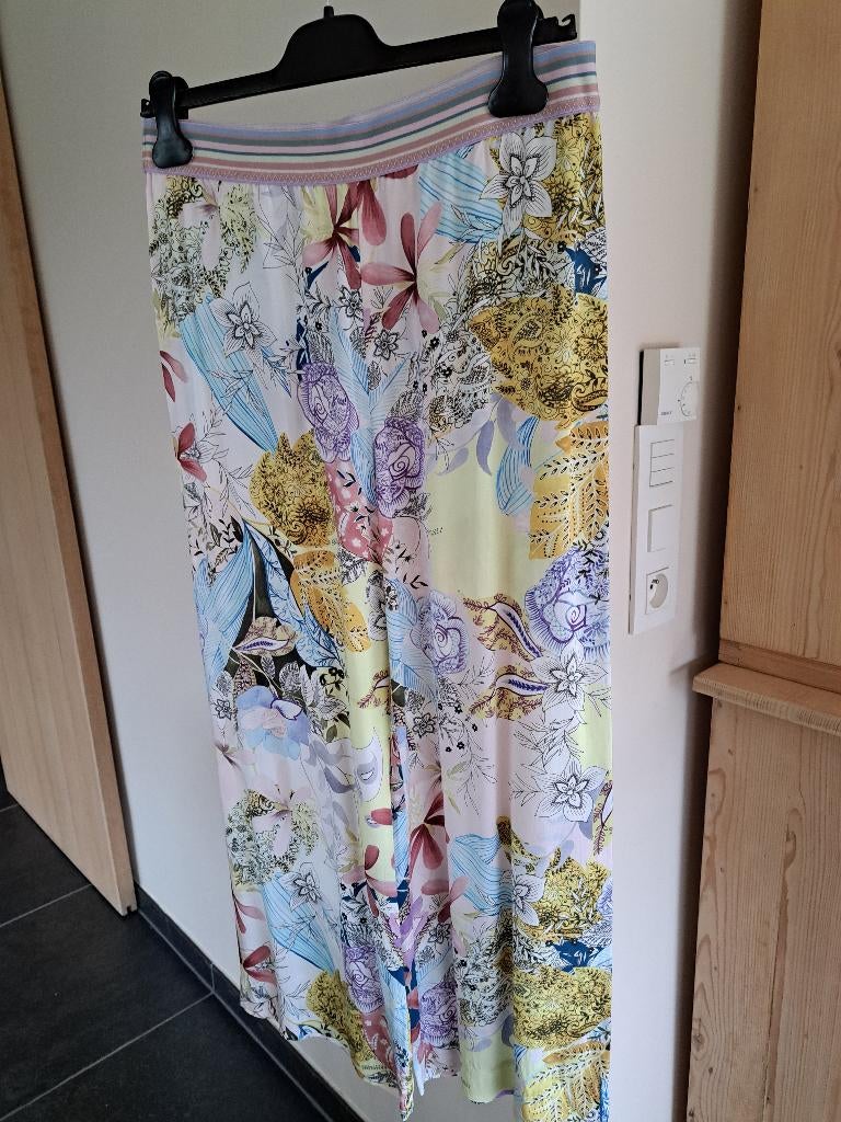 Kleurrijke wijde zomerbroek, Zerres, Ophalen, Nieuw, Maat 38/40 (M)