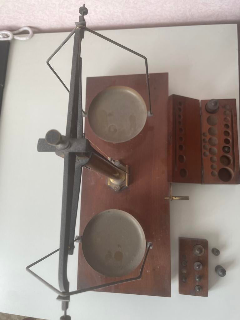 Antieke precisieweegschaal H.L. Becker Fils & Cie – Brussel, Ophalen of Verzenden