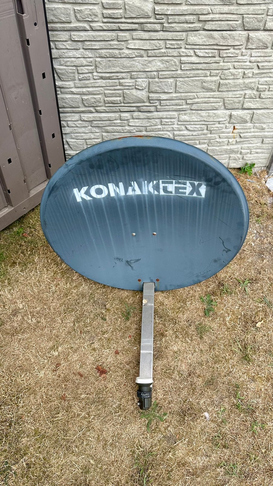 Schotelantenne met muurbevestiging, TV, Hi-fi & Vidéo, Antennes paroboliques, Enlèvement, Utilisé, Antenne (parabolique), Autres marques