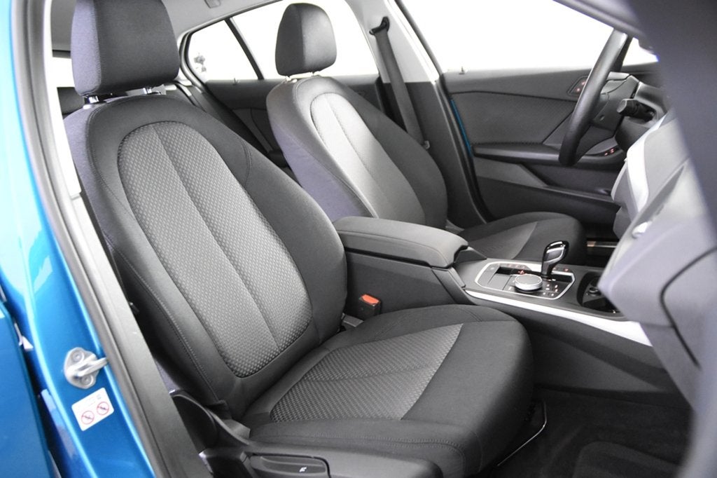 BMW 116i A, Autos, Achat, Euro 6, Entreprise, Entretenue par le concessionnaire