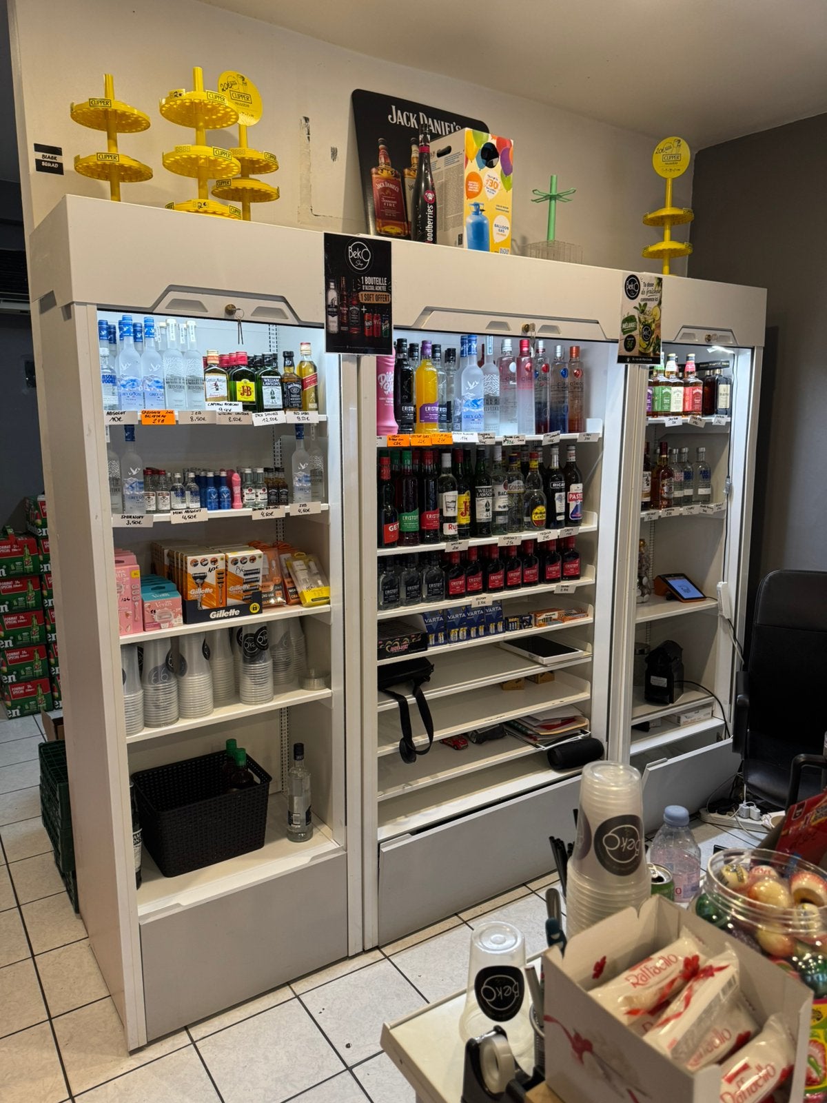Meuble cigarette + etagere