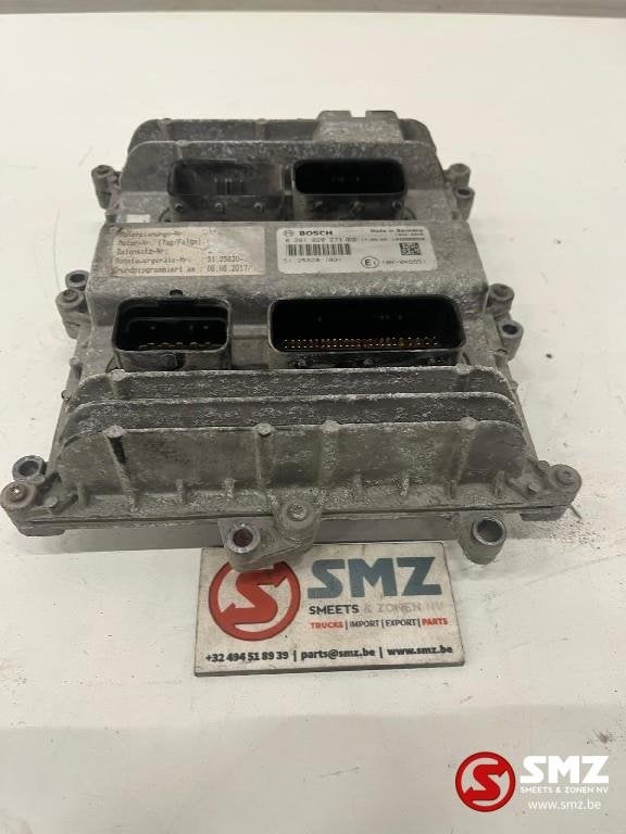 Occ Calculateur moteur ECU D2676 LF52 MAN, Utilisé, MAN, Électronique et Câbles