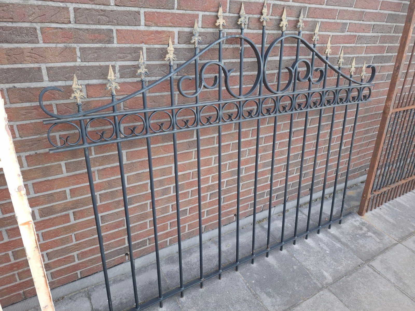 Smeedijzer hekken, Enlèvement, Fer