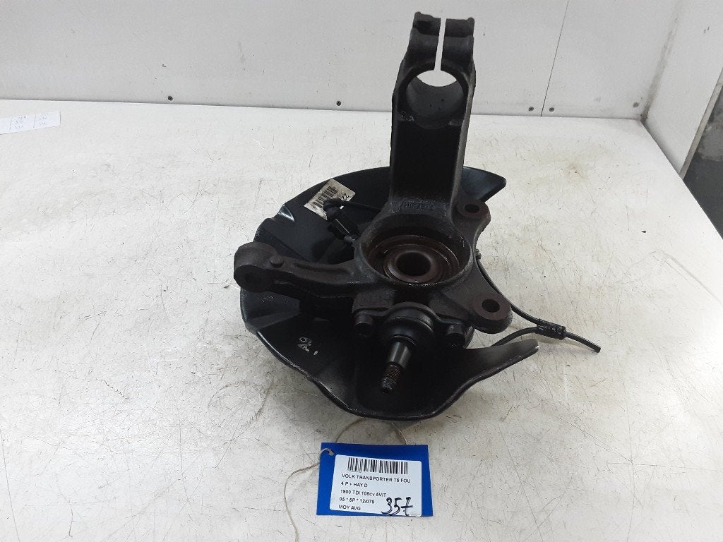 MOYEU DE ROUE AVANT GAUCHE Volkswagen, Volkswagen, Mevr. I. Hauben, Utilisé, Rue de l'Espoir 34 34
4030  GRIVEGNÉE, BE
