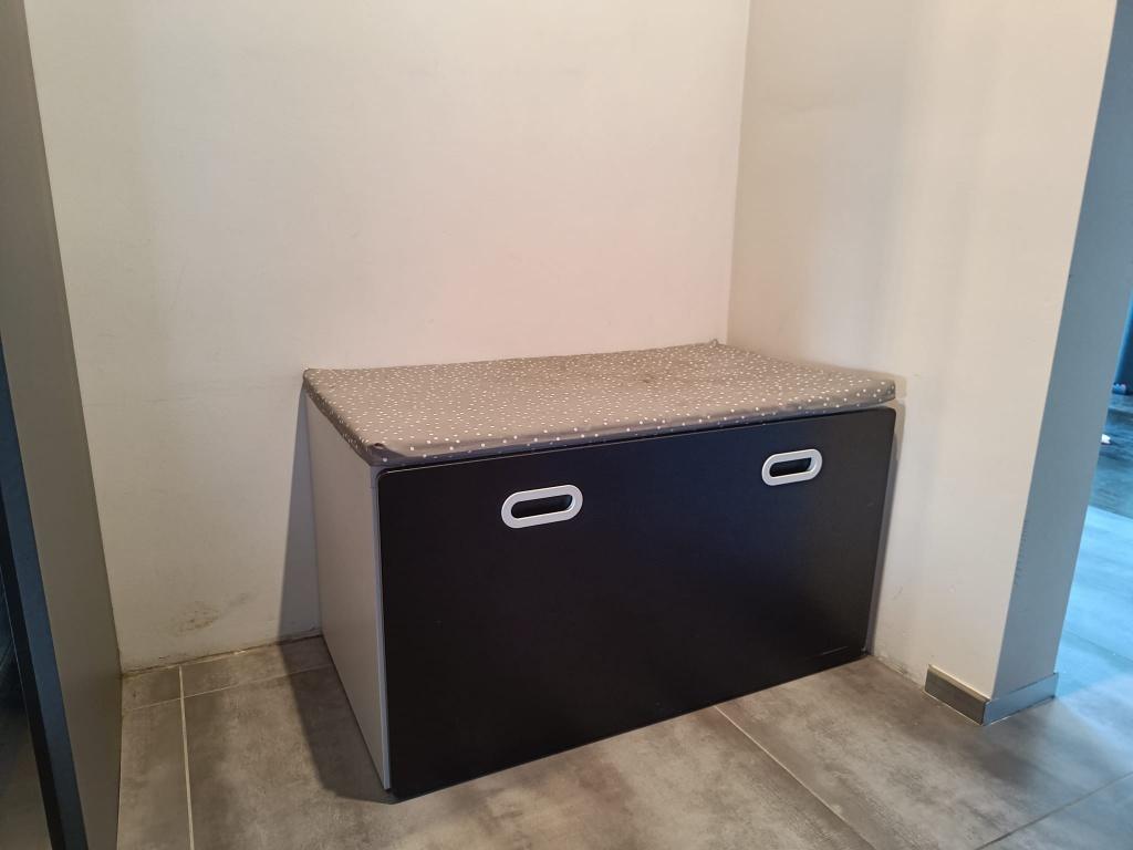 Coffre banquette, Enlèvement, Utilisé
