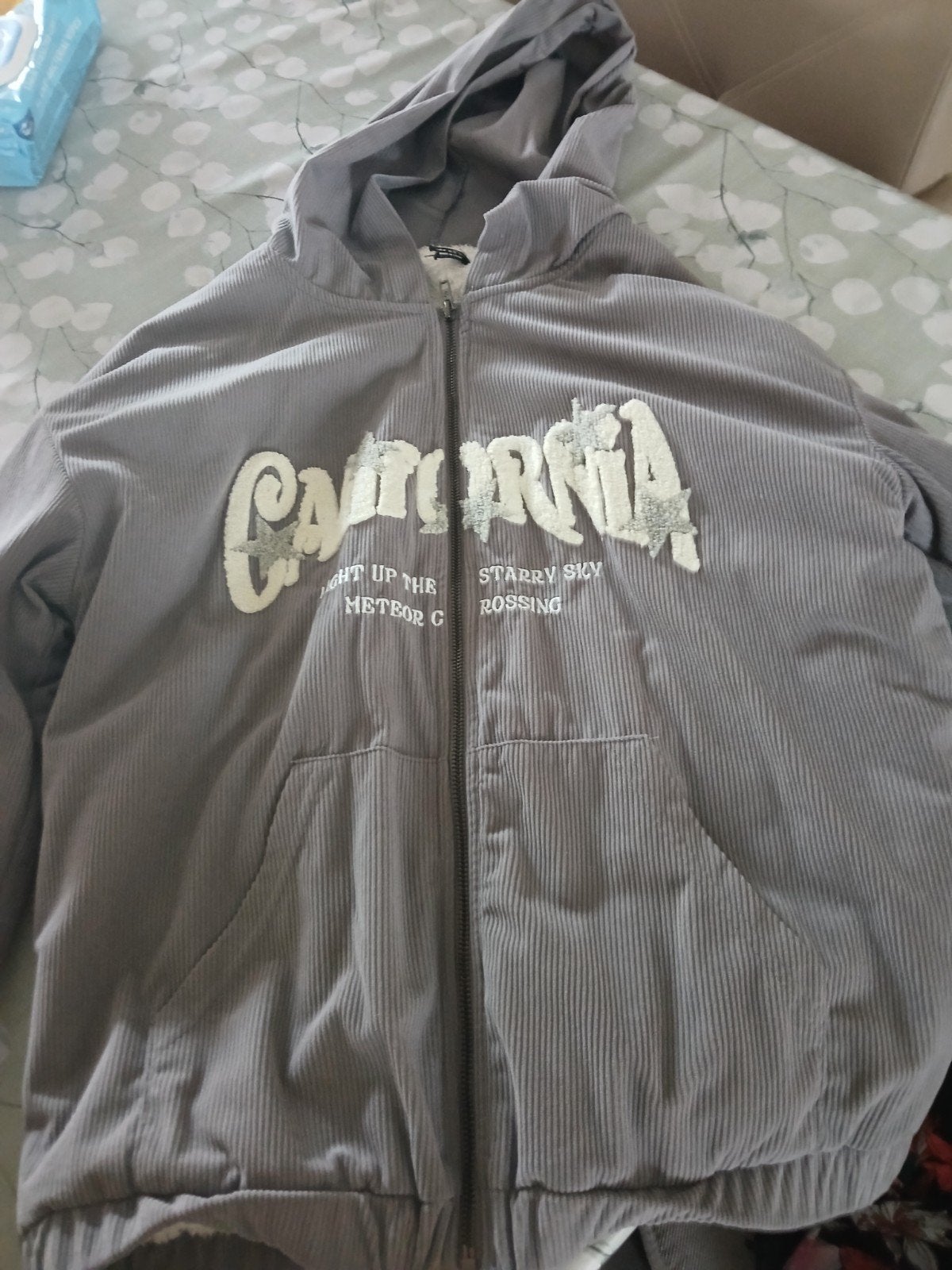 mooie jas (fleece vanbinnen) medium, Ophalen of Verzenden