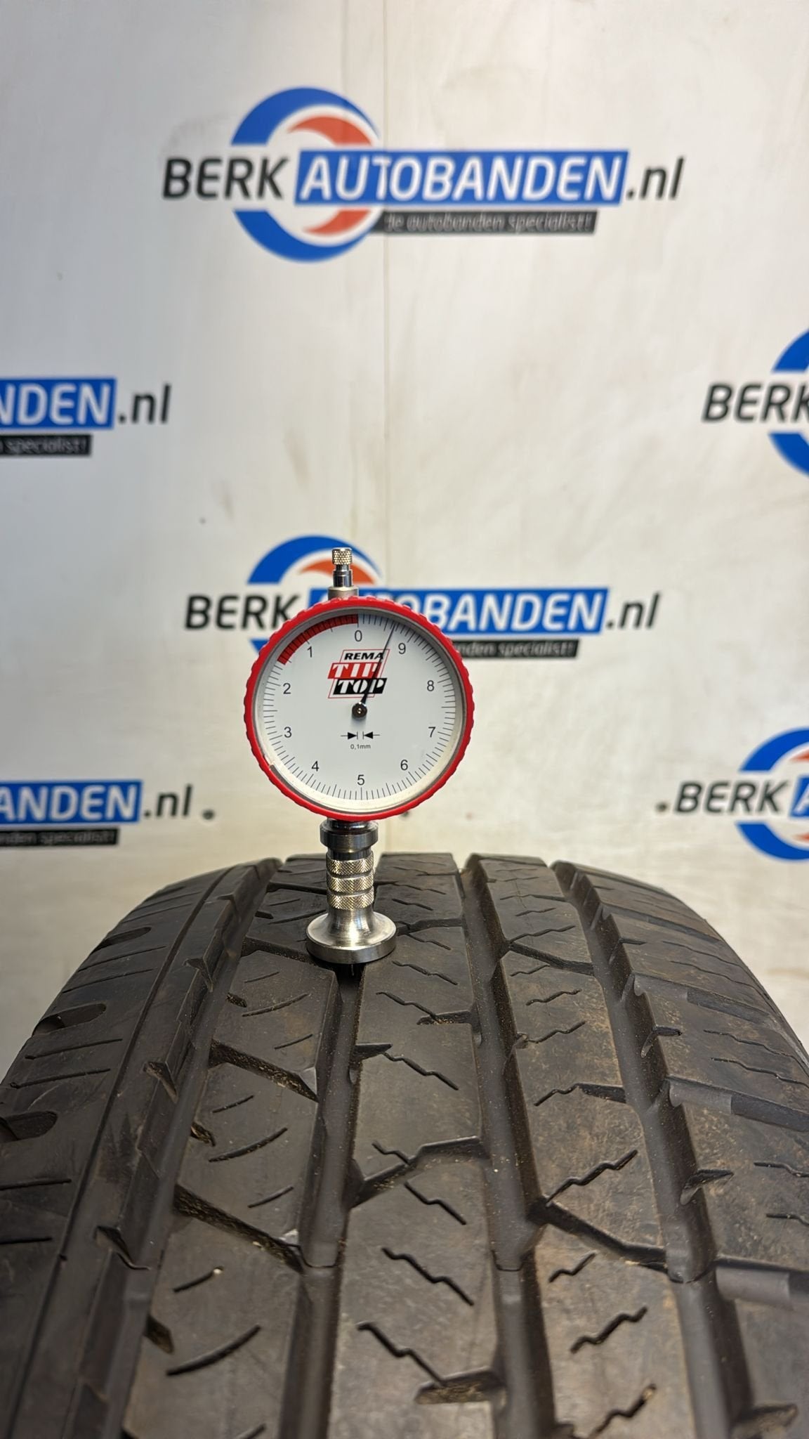 2x Continental CrossContact (Demo) 245/65 R17 111T 245/65/17, Auto-onderdelen, -, -, 17 inch, Ophalen of Verzenden