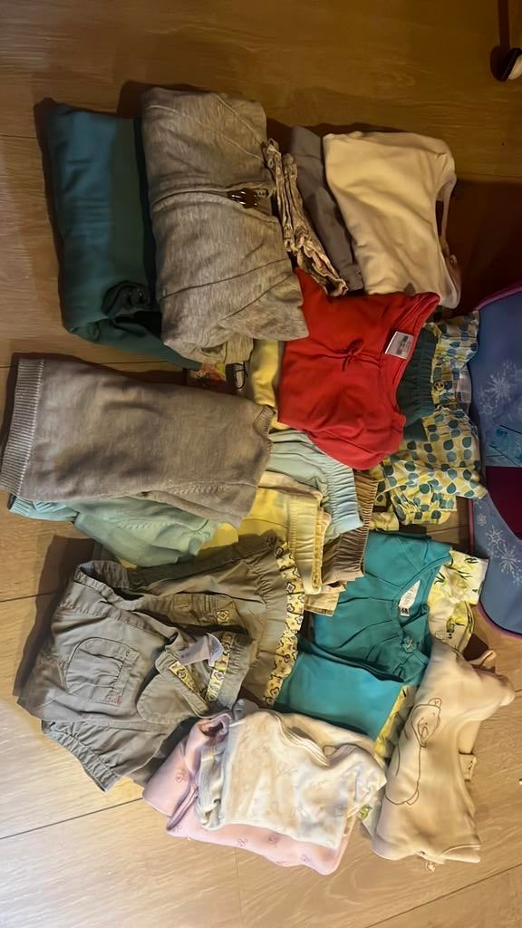 Kleertje maat 68 (3-6 maand), Ophalen of Verzenden, Zo goed als nieuw