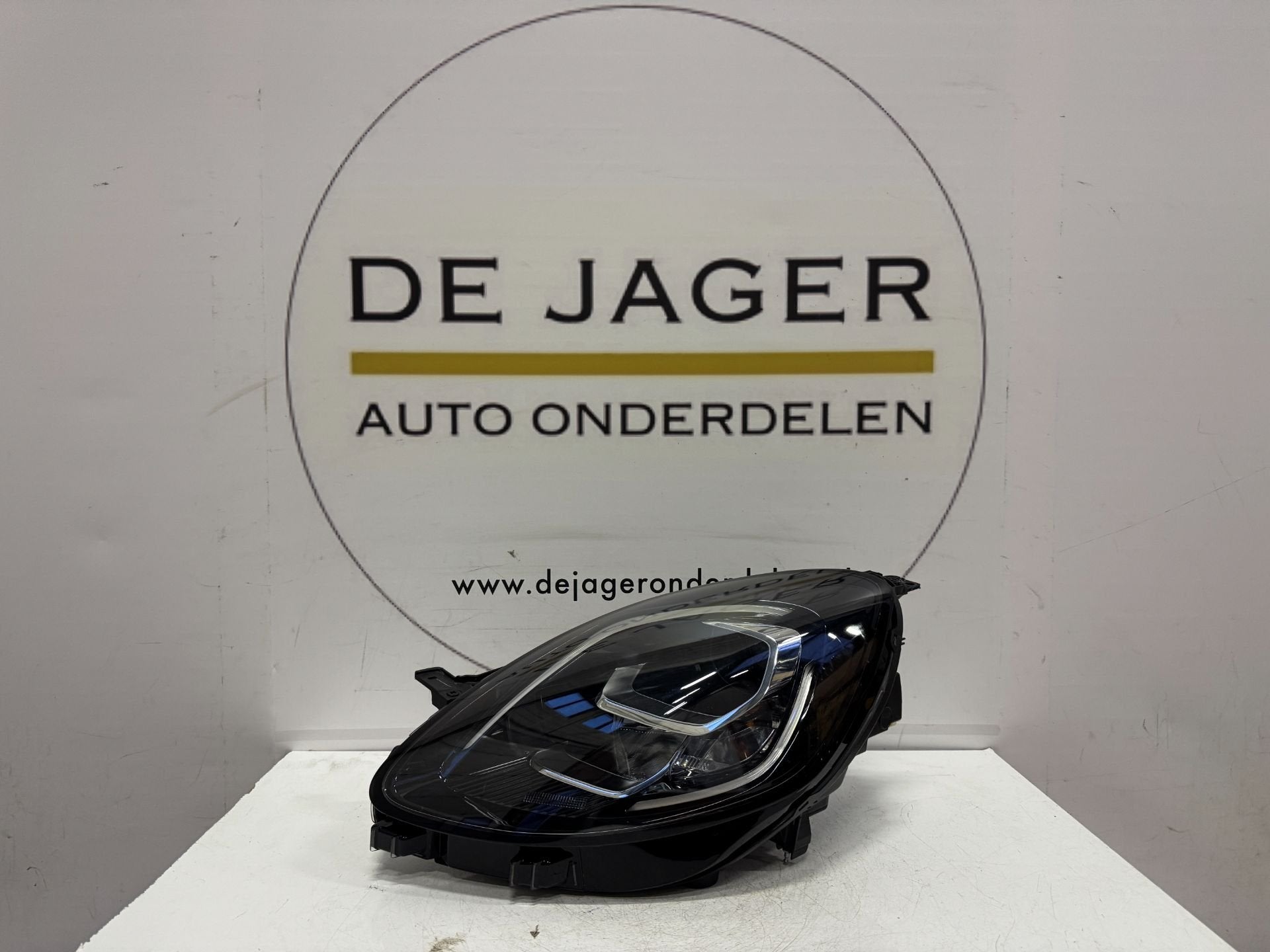 FORD PUMA II FULL LED KOPLAMP L1TB-13E015-CE LINKS, Gebruikt, Info@ford.com, Ford, Ford Motor Company