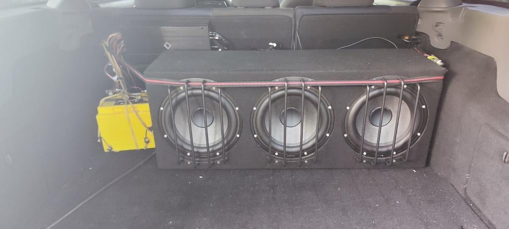 Subwoofer 3x Eton Graphit 10 (1500 W RMS)
JL Audio rd1500/1, Informatique & Logiciels, Cartes vidéo, Enlèvement