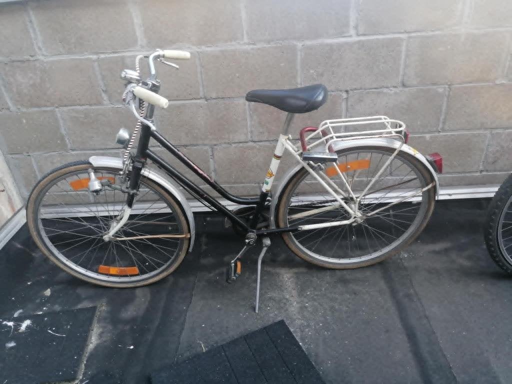 Damesfiets in goede staat (Bredene), Fietsen en Brommers, Fietsen | Vouwfietsen, Gebruikt, Dames, Overige merken, 20 inch of meer