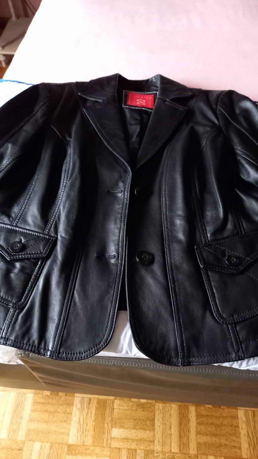 Lederen dames jas in zeer goede staat, Vêtements | Femmes, Enlèvement, Manteau, Noir, Taille 42/44 (L)