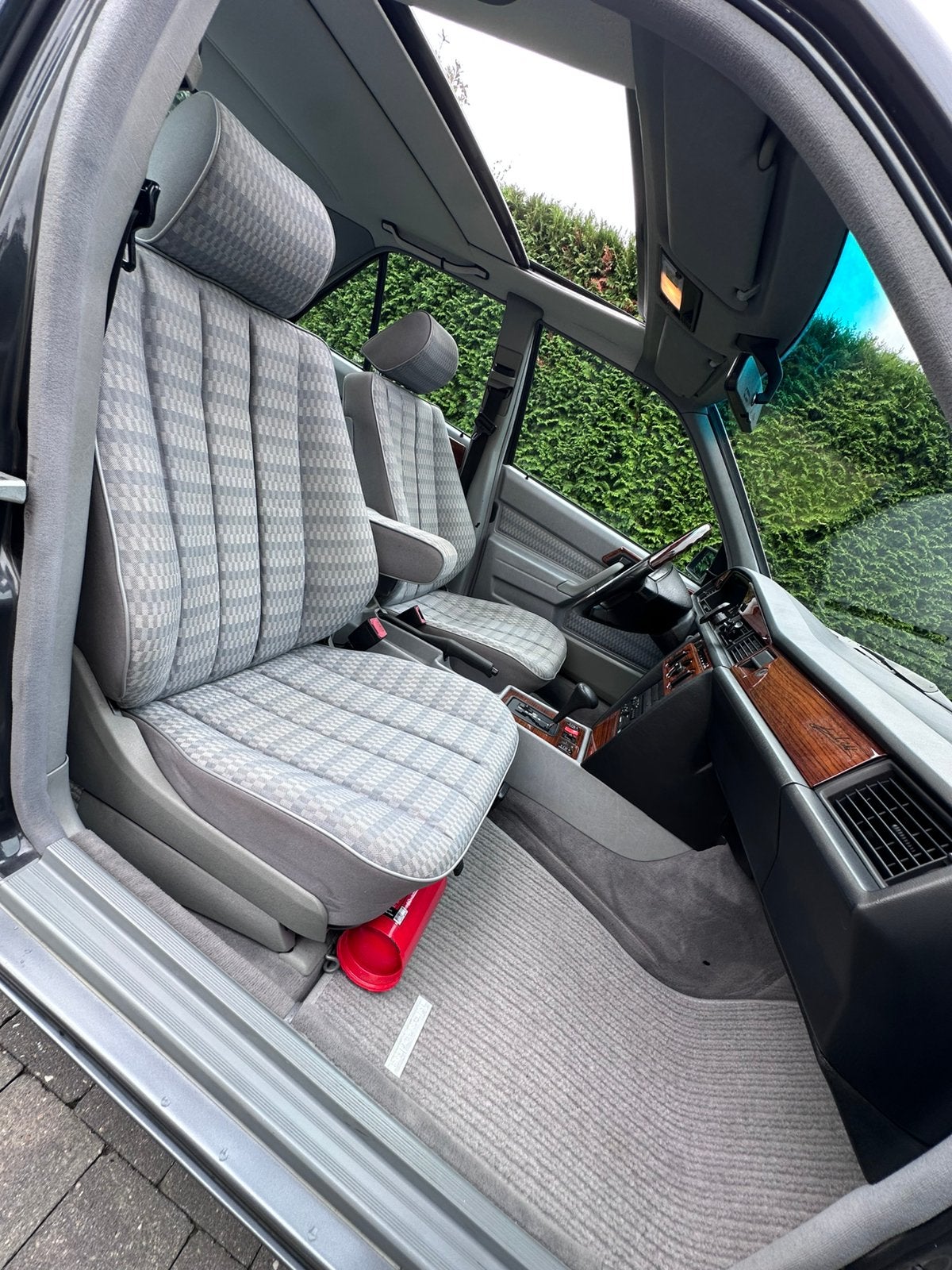 Mercedes 190E W201/2.0/‘93/137.000 Km/Oldtimer/Nieuwstaat, foto 12