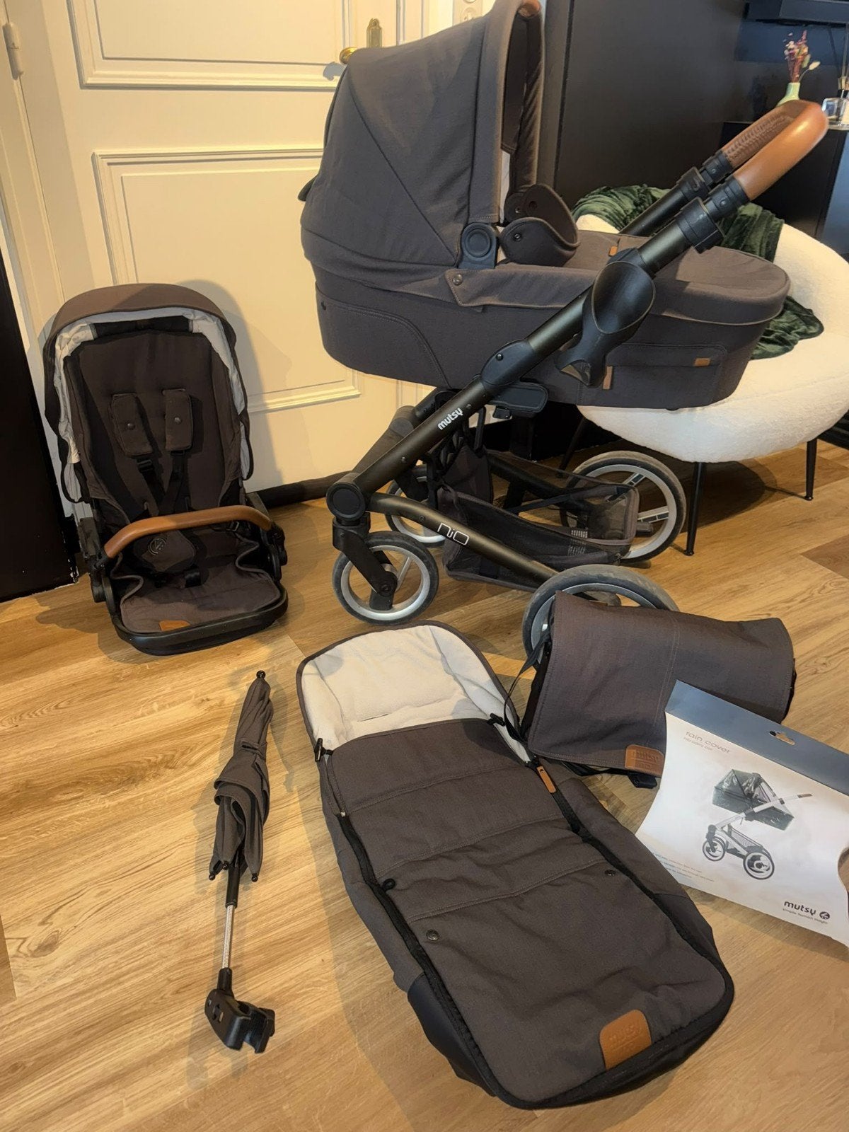 buggy set mutsy NiO zo goed als nieuw, Enlèvement, Comme neuf, Poussette combi, Mutsy
