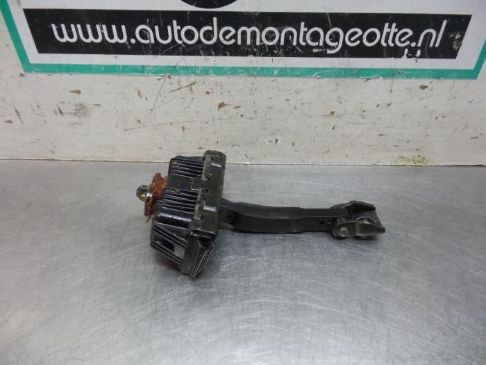 Butée 4portes avant gauche d'un BMW X5 (X5 00-), -, Utilisé, -, Enlèvement ou Envoi