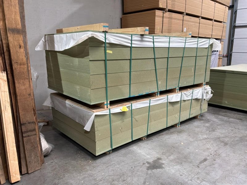 Panneaux MDF résistants à l'humidité Unilin (83x), Articles professionnels, Machines & Construction | Pièces
