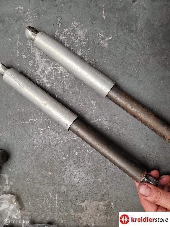Kreidler Eitank achterschokbrekers 38 cm lengte origineel, Fietsen en Brommers, Gebruikt, Kreidler, Ophalen of Verzenden, Kreidler