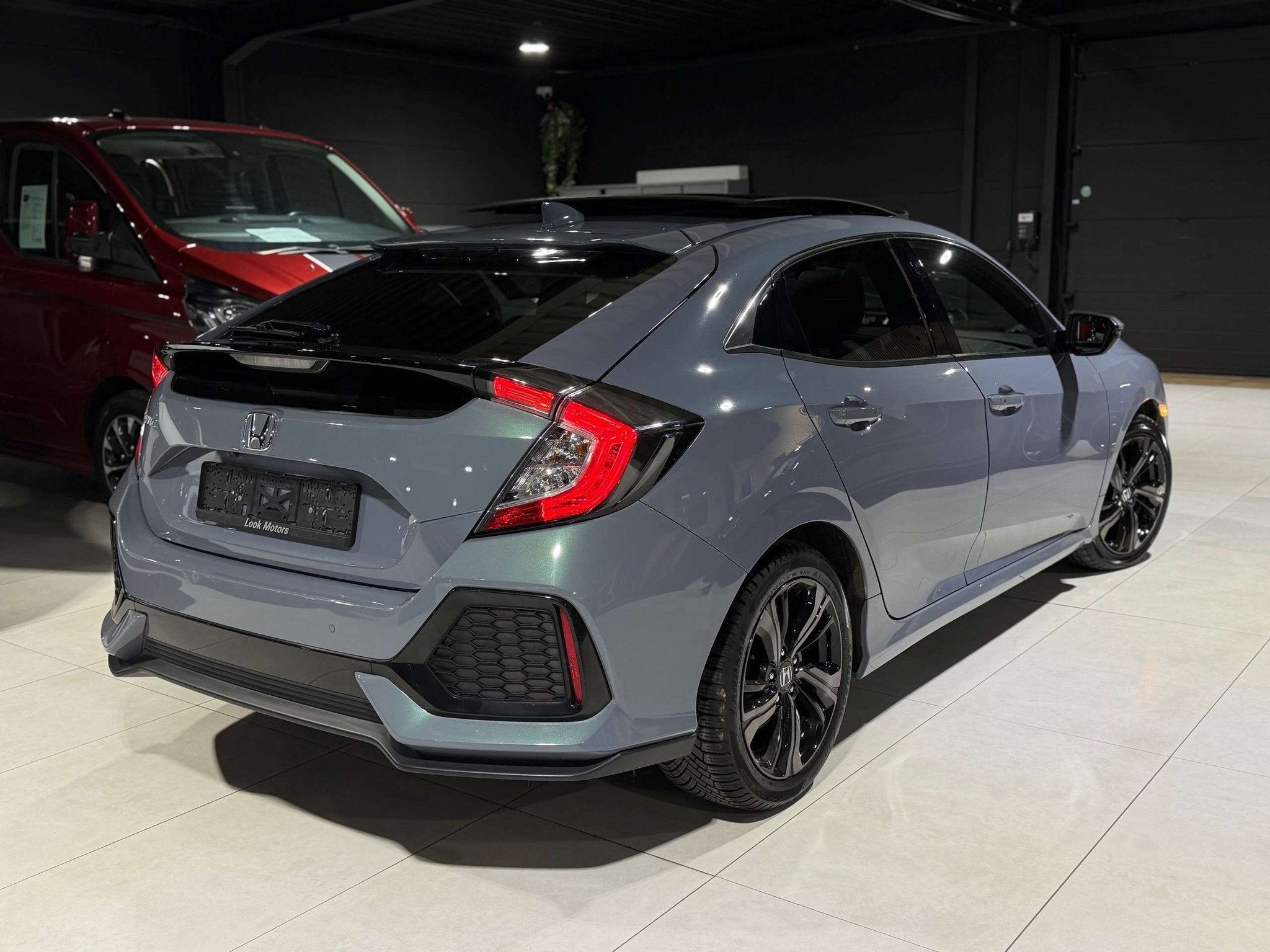 Honda Civic 1.0 i-VTEC Elegance Black Edition 126cv DISTRONI, Cuir, Achat, Entreprise, 110 g/km