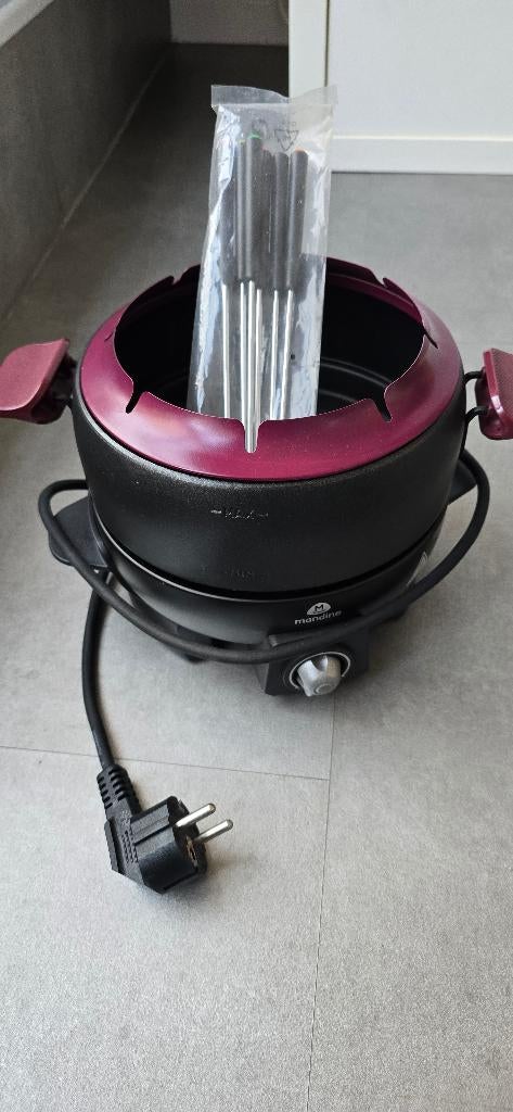 Mandine Caquelon à fondue, Enlèvement, Utilisé