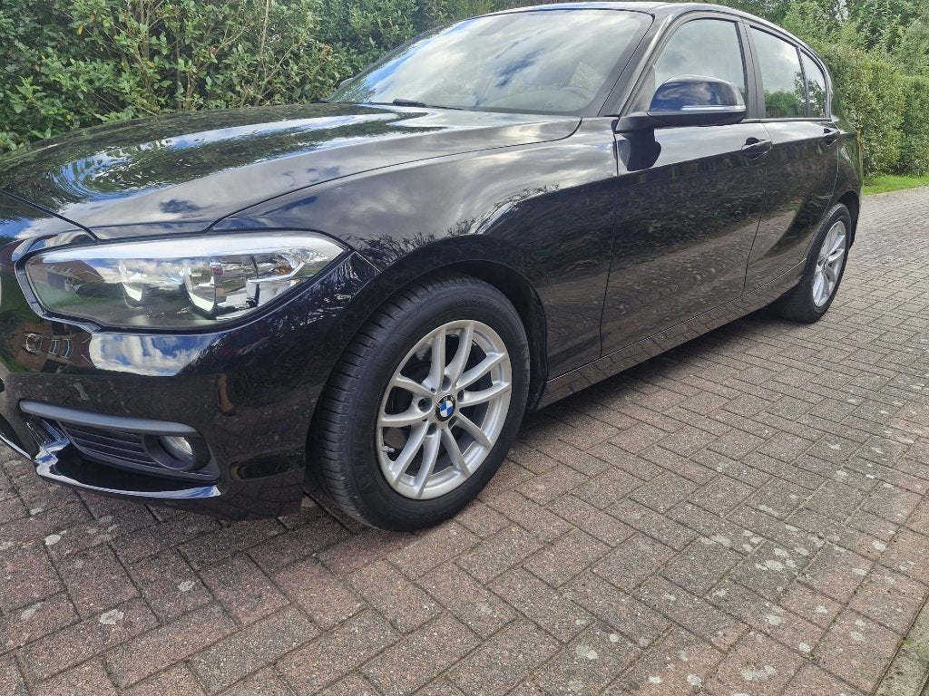 bmw 116i 2017 euro6 benzine 94dkm gekeurd en 1j garantie, Autos, 100 kW, Achat, Euro 6, Entreprise