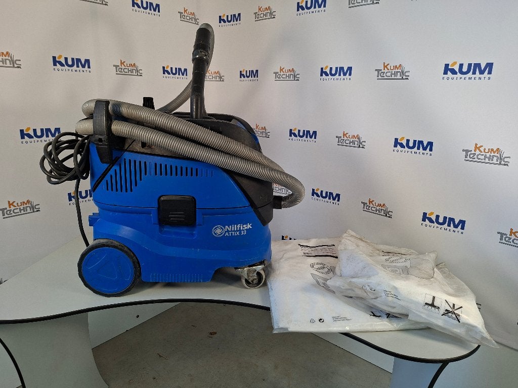 Aspirateur industriel Nilfisk ATTIX 33-2L IC, Enlèvement, Utilisé