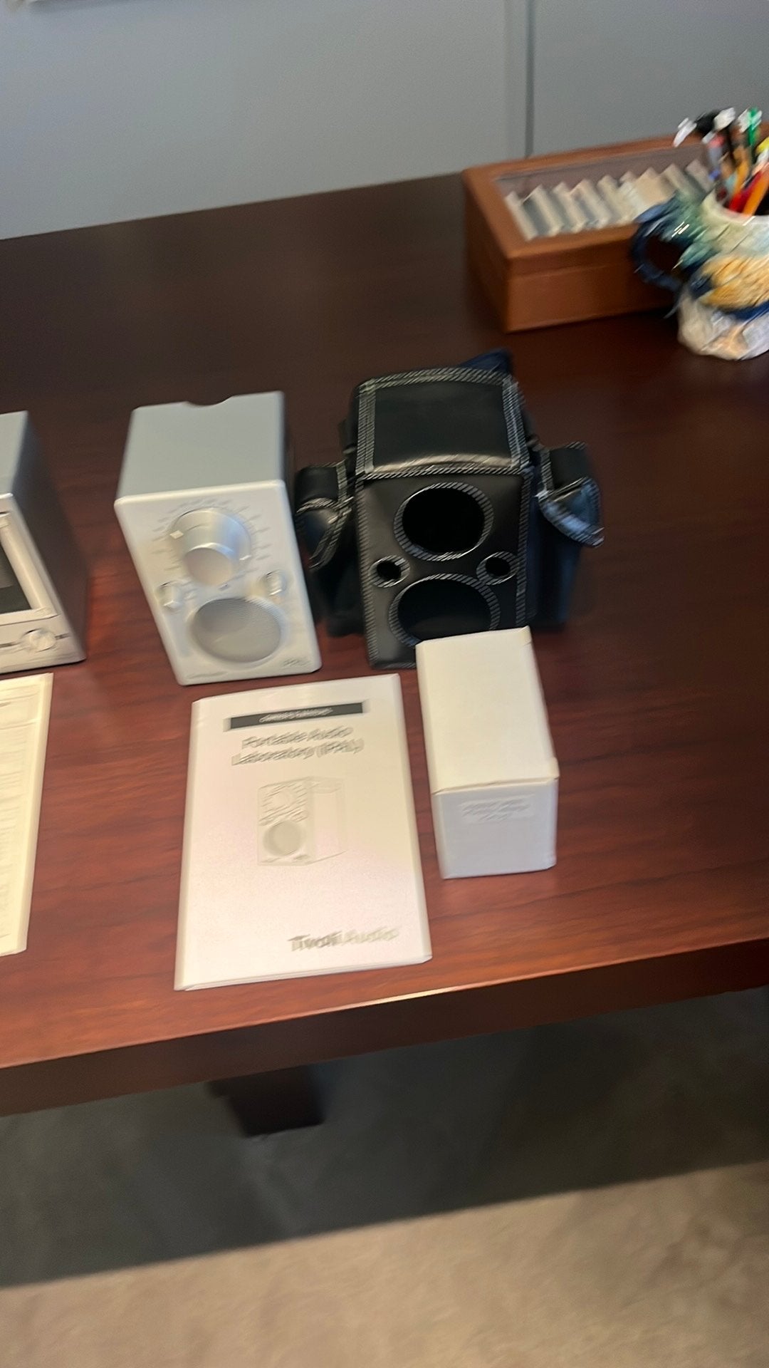 Draagbare radio  trivoli  i pal. 2boxen sony, Ophalen, Zo goed als nieuw