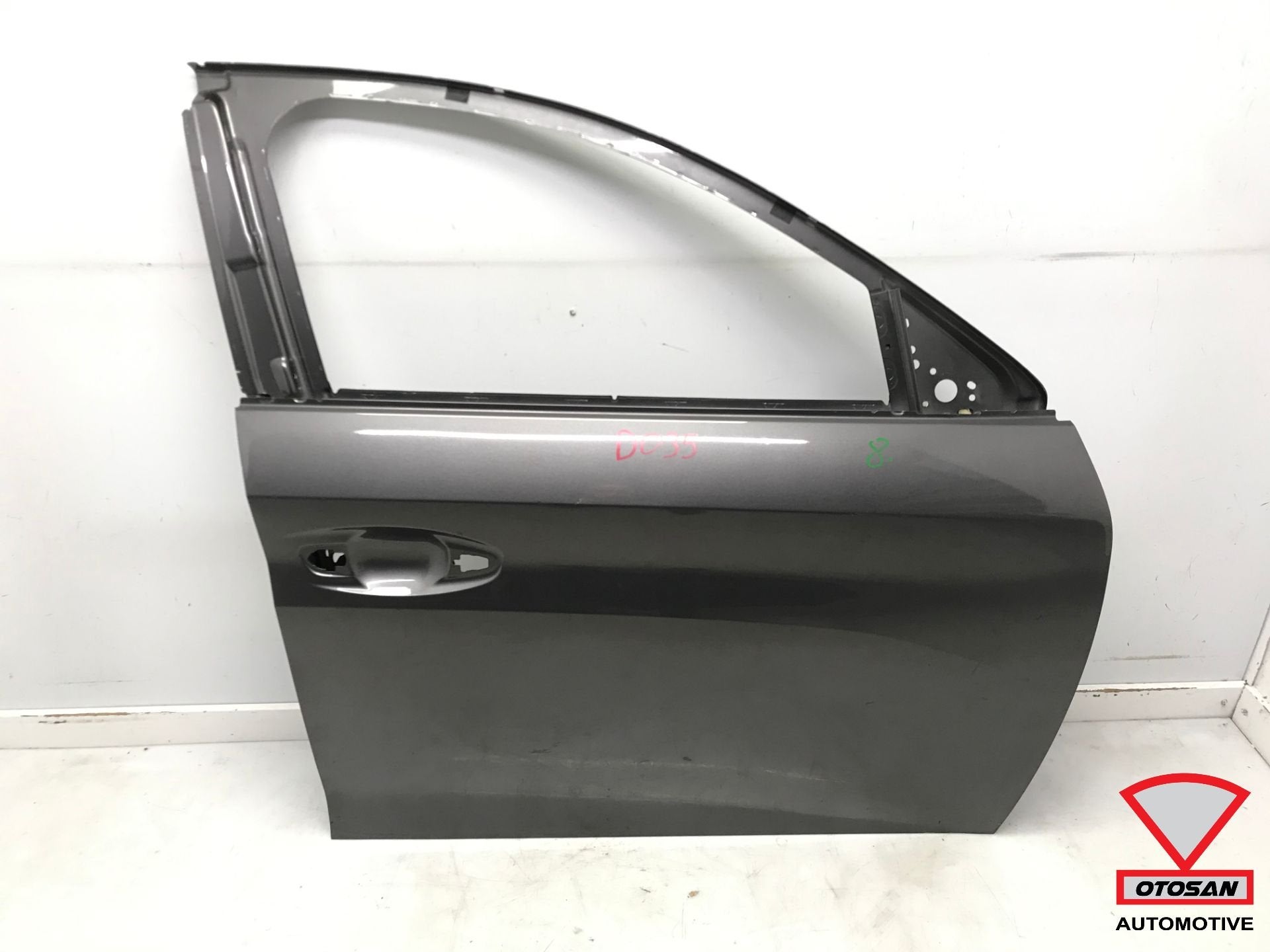 Peugeot 208 2019+ Porte Porte Avant Droite Original!, Autos : Pièces & Accessoires, Taurusavenue 1
2132 LS  Hoofddorp, NL, Contact.group@renault.com