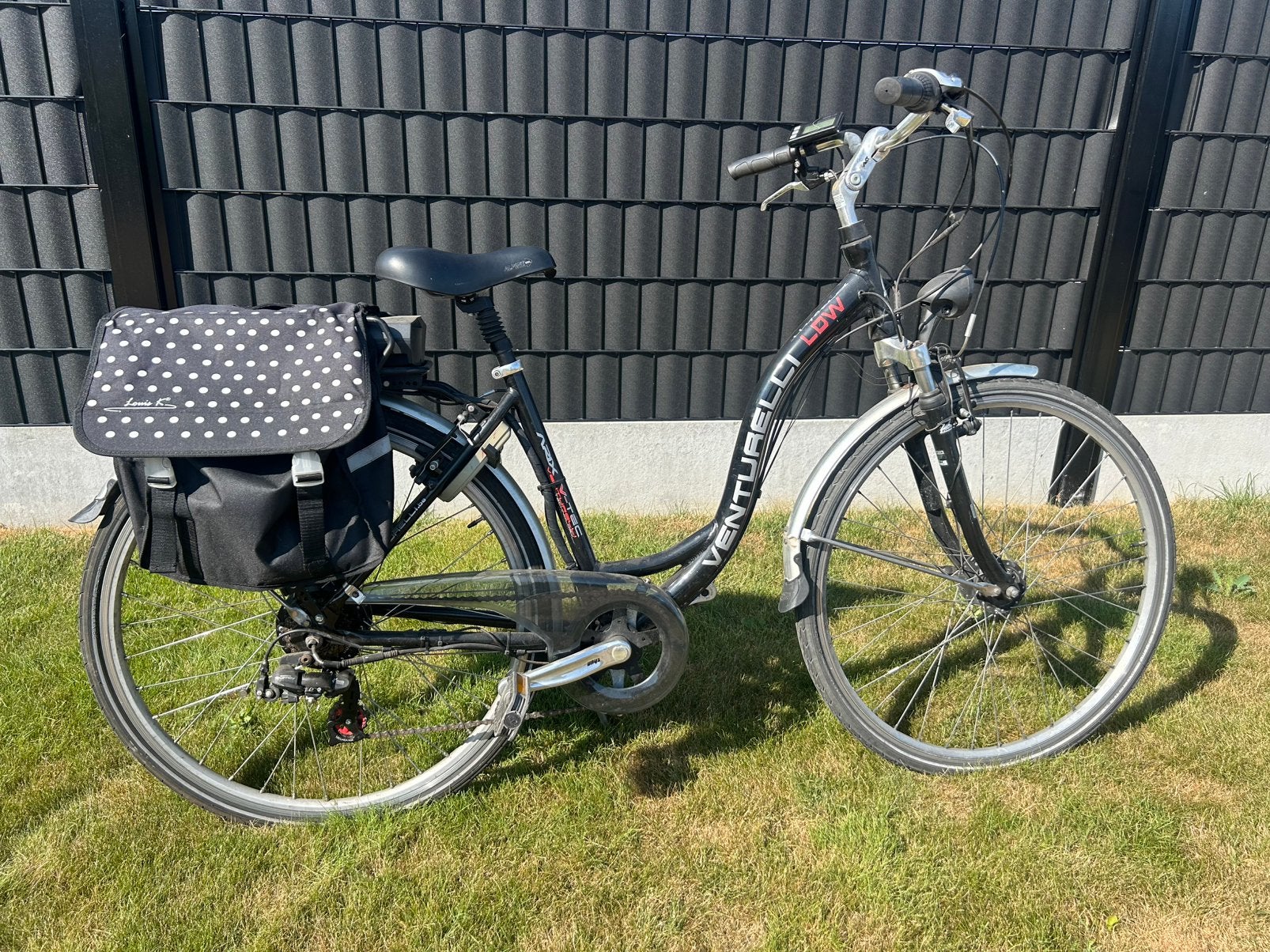 Venturelli Damesfiets Elektrisch werkt niet meer, Ophalen, Zo goed als nieuw