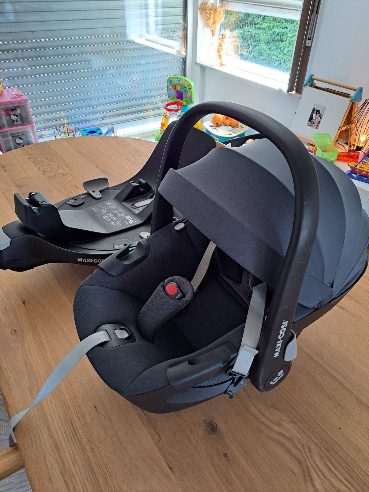 Maxi Cosi Pebble 360 + FamilyFix 360, 0 à 18 kg, Comme neuf, Isofix, Maxi-Cosi