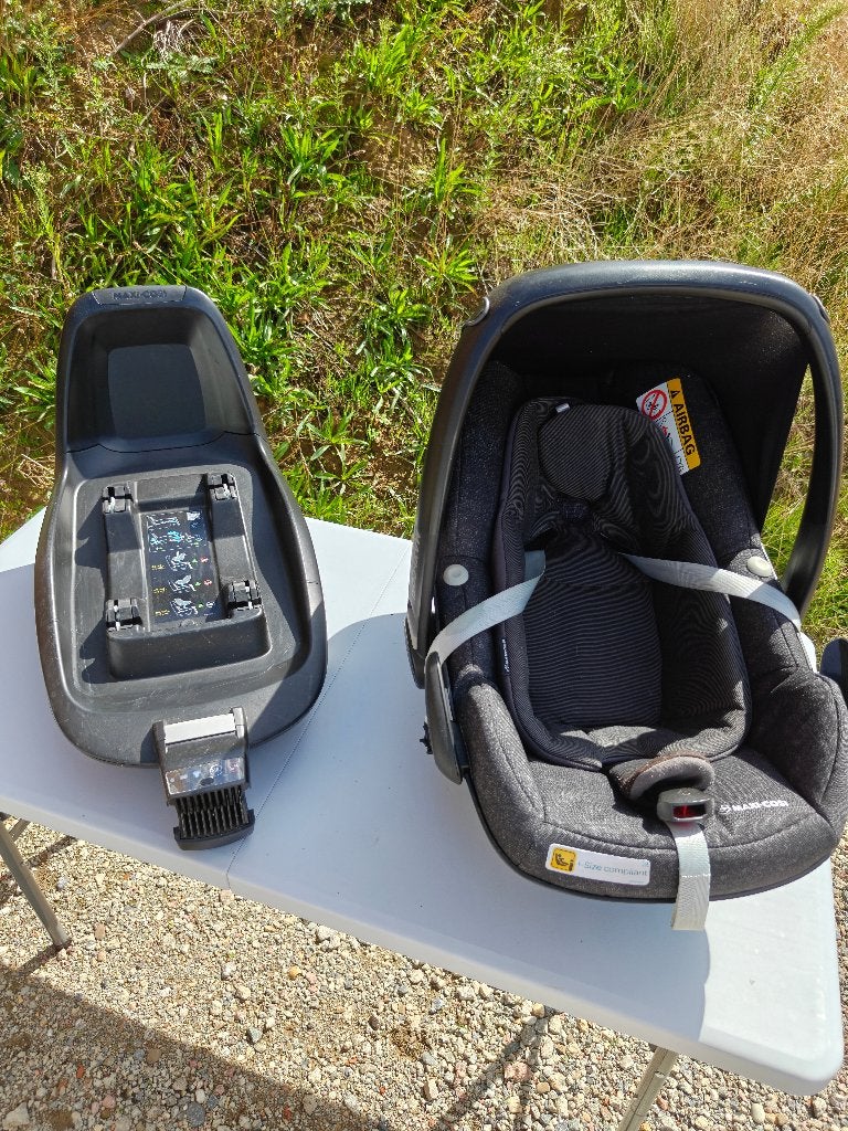 Maxi Cosi pebble met 2 way Isofix, Enfants & Bébés, Sièges auto, 9 à 36 kg, Enlèvement, Utilisé, Isofix