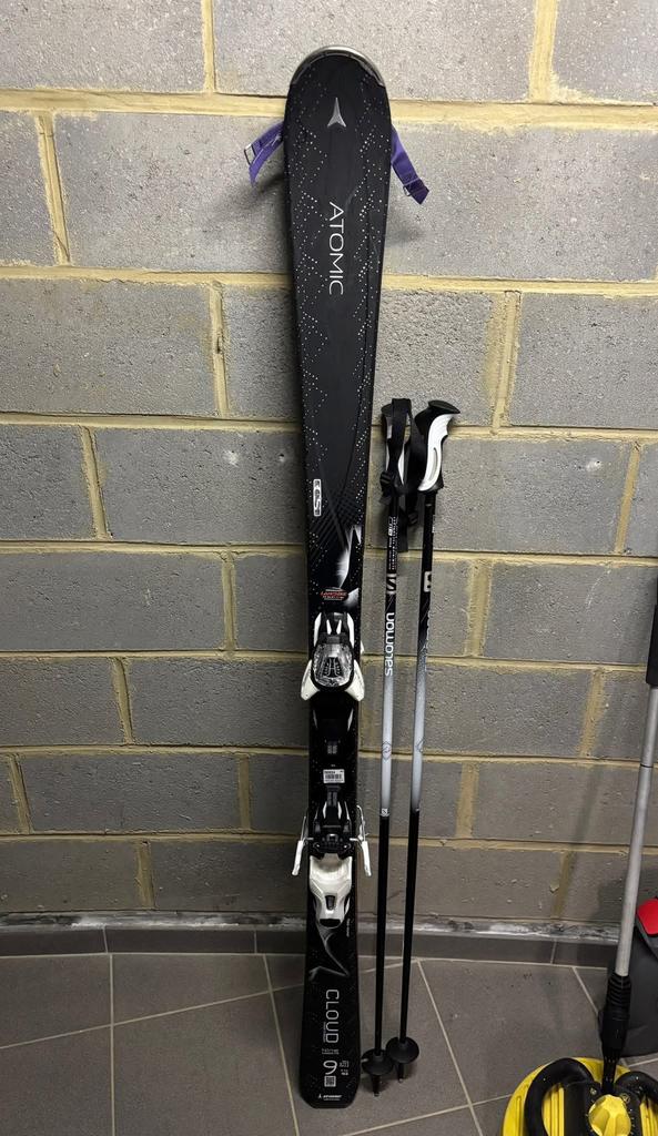 Skis Atomic Cloud 9 Piste Rocker et bâtons, Sports & Fitness, Ski & Ski de fond, Utilisé, Skis, Atomic, Carving, 160 à 180 cm