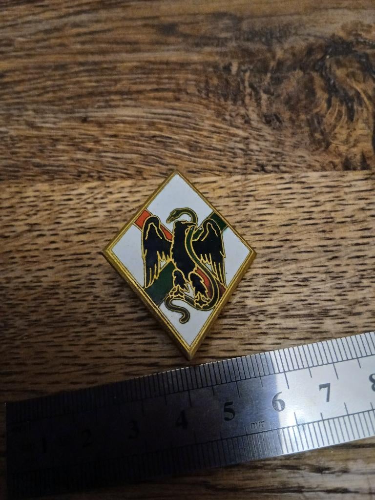 Badge van het Vreemdelingenlegioen 1 REI, Verzamelen, Militaria | Algemeen, Verzenden, Landmacht, Embleem of Badge