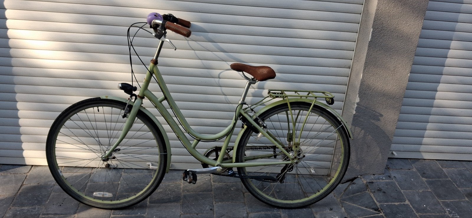 vélo de ville très bon état, Ophalen of Verzenden
