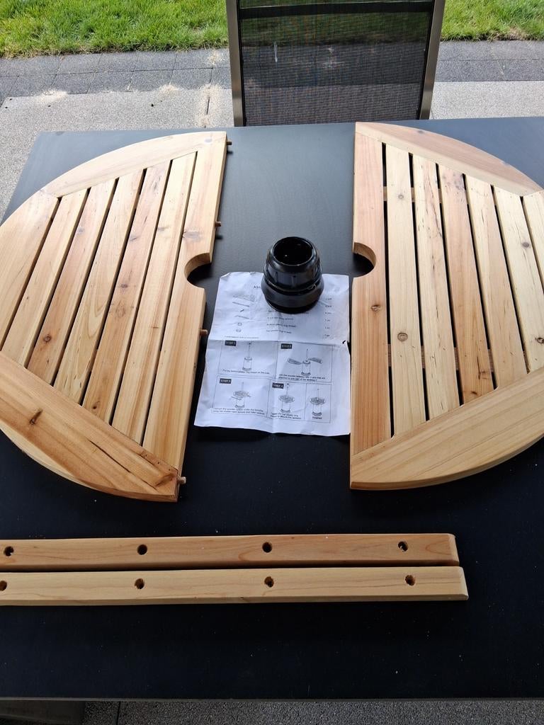 Houten tafel voor rond gasbrander , nieuw, Ophalen, Rond