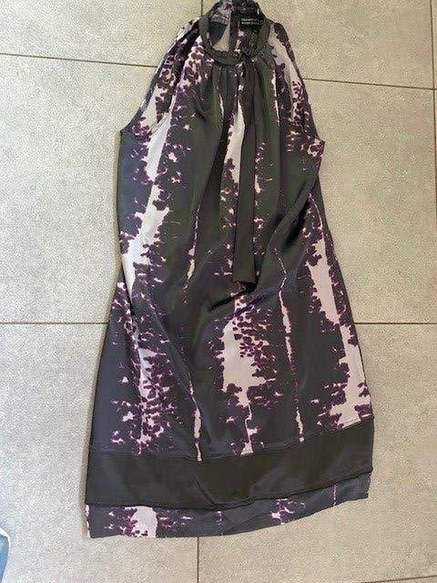 Mooie, vrouwelijke jurk maat 38  Nieuwstaat, Kleding | Dames, Ophalen of Verzenden, Zo goed als nieuw, Maat 38/40 (M)