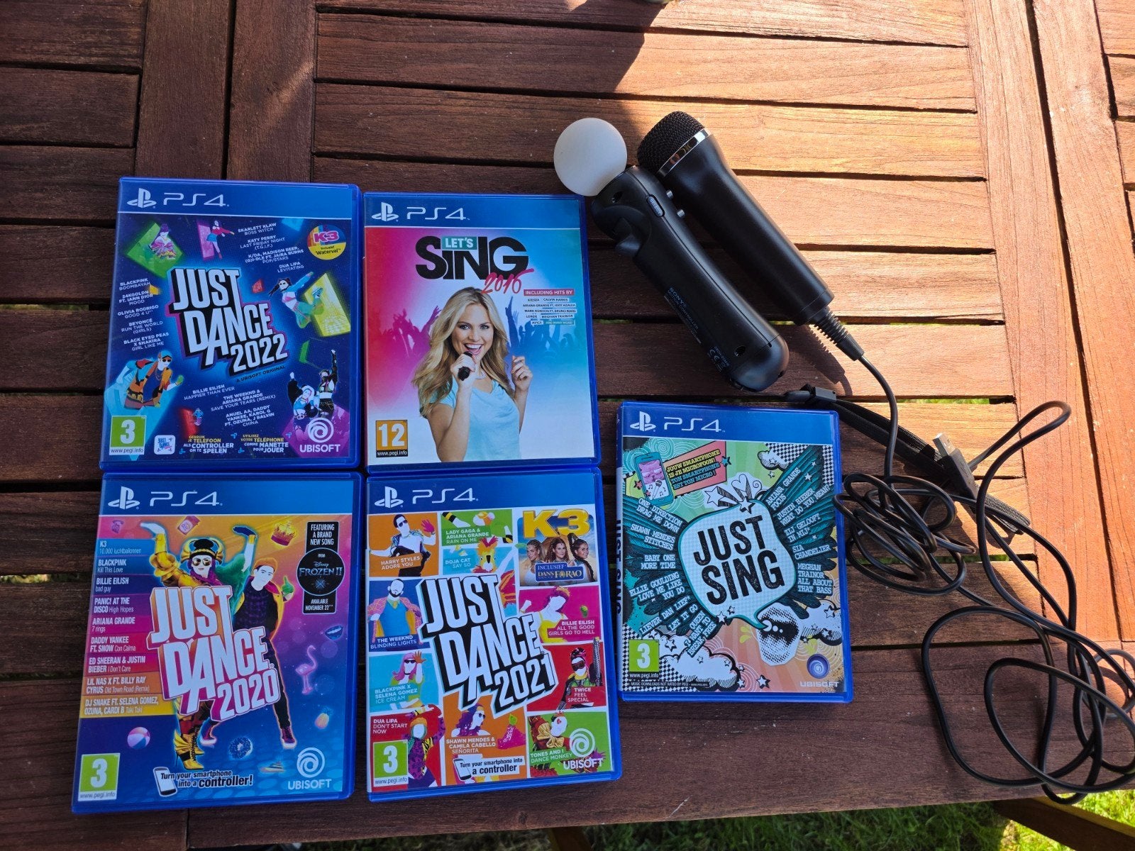 Pack de fête pour PS4, Consoles de jeu & Jeux vidéo, Online, 2 joueurs, Musique, Enlèvement