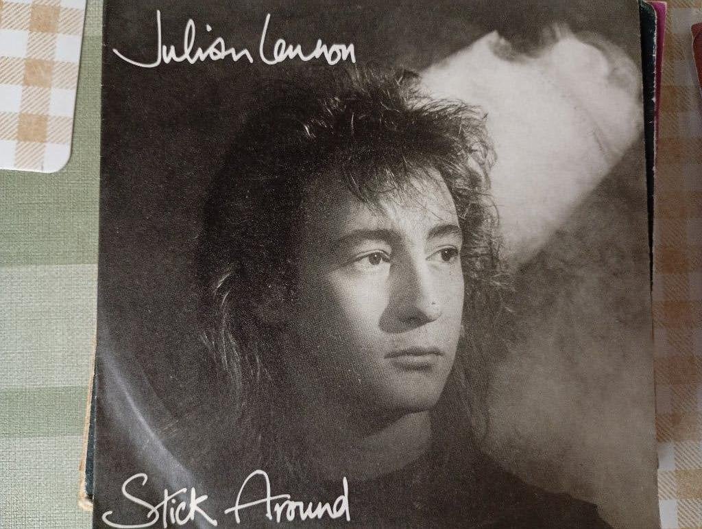 Julian Lennon - Stick around, Pochette photo, 7 inch, Utilisé, Pop