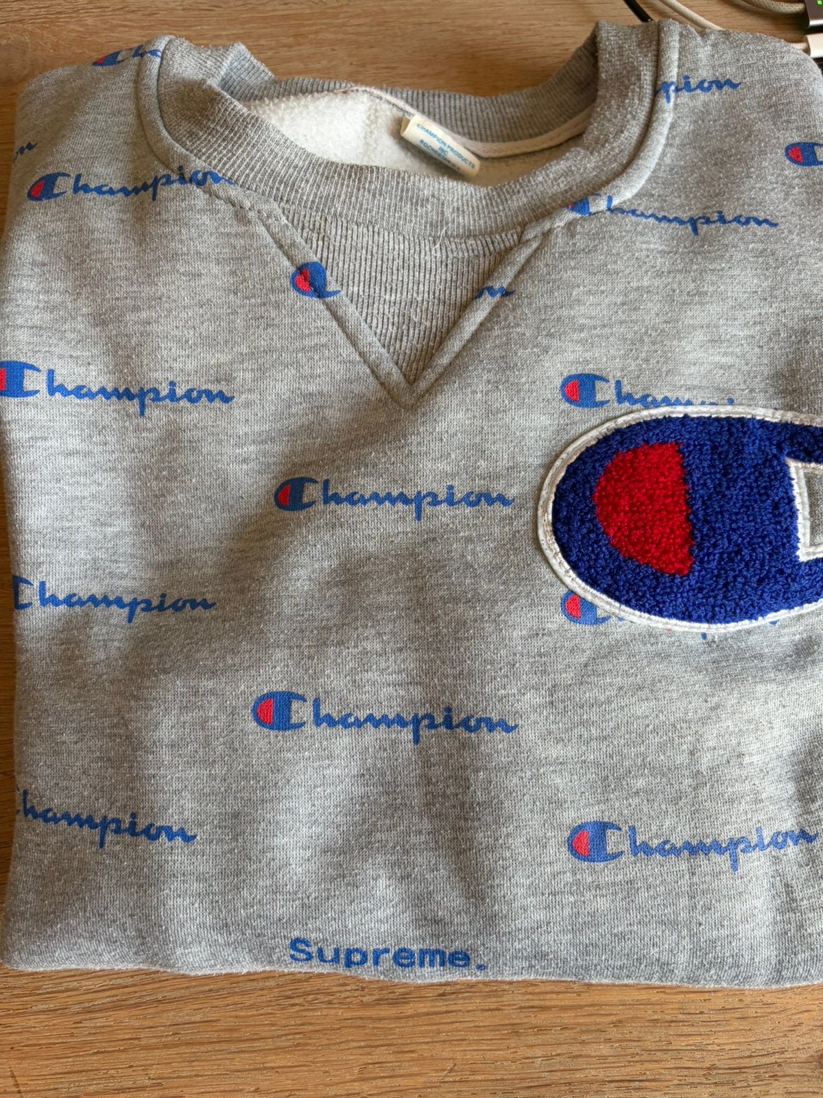Supreme x Champion limited edition trui S, Ophalen of Verzenden, Zo goed als nieuw, Maat 46 (S) of kleiner, Grijs