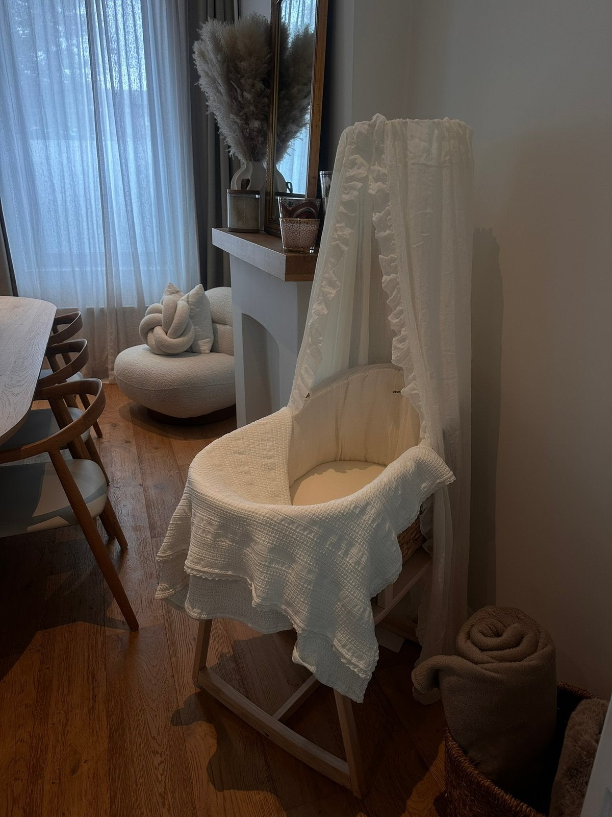 Babywieg nieuw, Ophalen, Zo goed als nieuw
