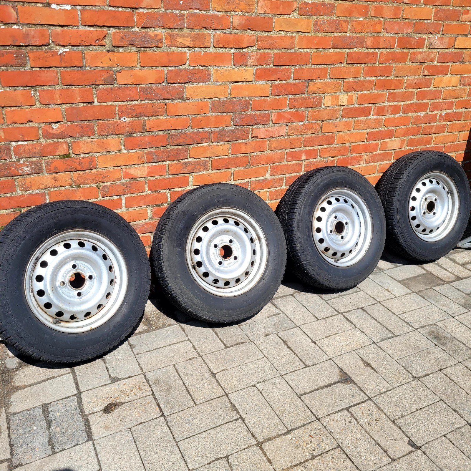 Velgen voor aanhangwagen, Ophalen