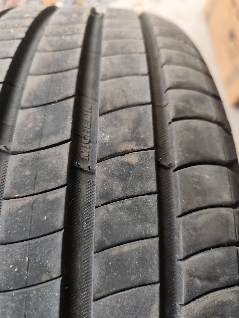 1 pneu michelin premacy 225/50/17, Autos : Pièces & Accessoires, Enlèvement