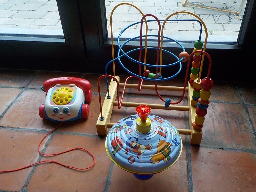 téléphone spirale avec perles en bois et jouet vintage, Enlèvement ou Envoi, Utilisé, Autres types