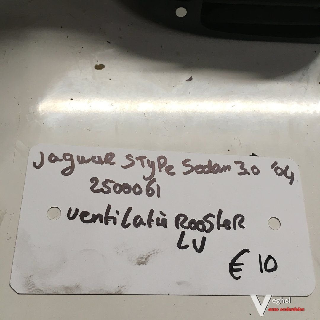 Jaguar S Type 3.0 sedan 2004 Wagennr 2500061 Luchtrooster Li, Gebruikt, -, -, Ophalen of Verzenden